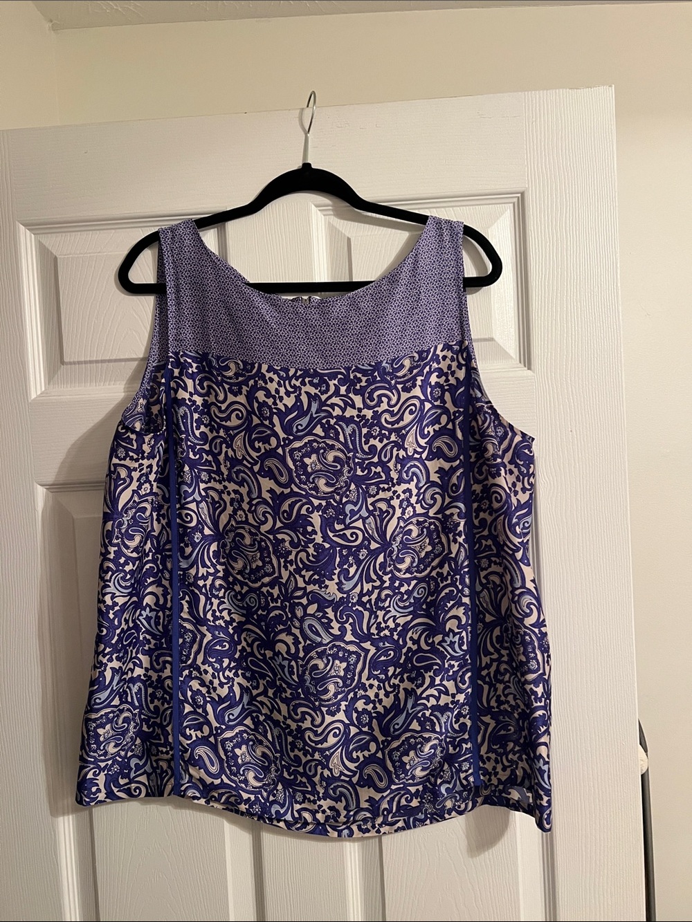 Loft XL Tank Top
